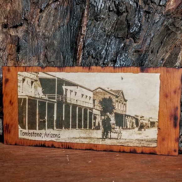 kickin'itcountry Other - NWT tombstone Arizona wall decor